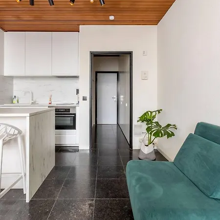 Riverview In Historical Heart Of Apartment